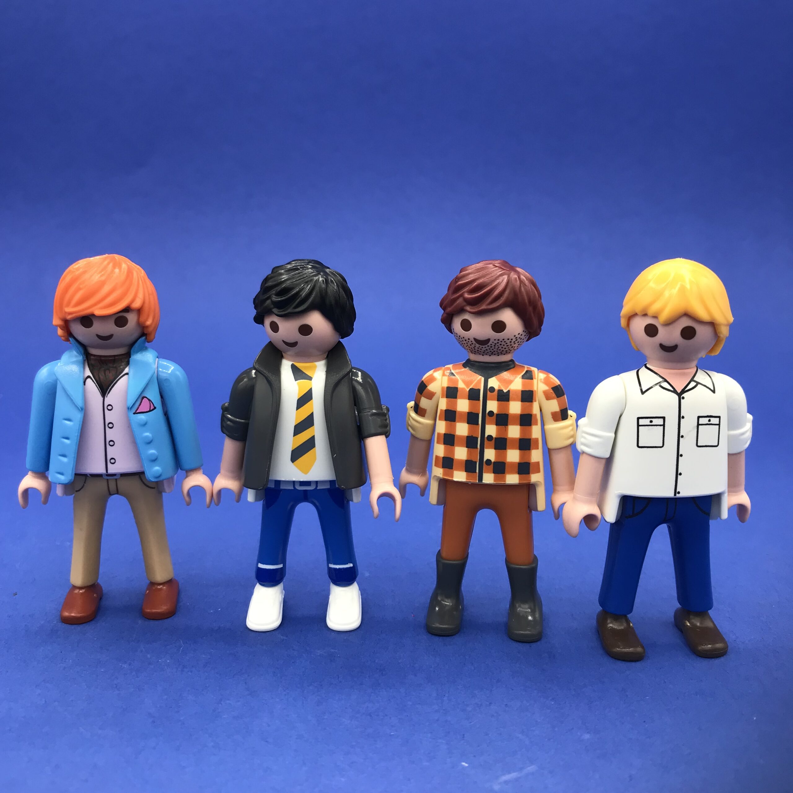 Playmobil Set Van Vier Pubers/mannen Met Blond, Bruin, Rood, Zwart Haar ...